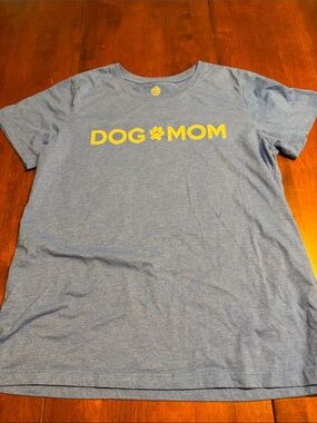 Blue 'Dog Mom' Short Sleeve Tee with White Print